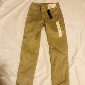 Girls skinny stretch UNIQLO khaki pants
